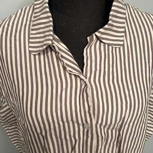 Striped Summer Tank   - Picture 3 of 6